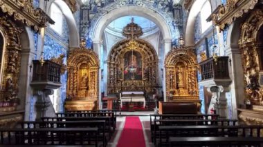 Portekiz 'in Viana do Castelo şehrindeki Misericordia Kilisesi.