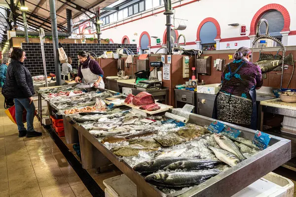 stock image Loule, Portugal - Feb 17, 2024: The fish and grocery market in the Markethall of Loule in the Algarve in the south of Portugal in Europe.