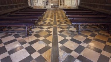 Portekiz, Coimbra 'daki Santa Cruz Manastırı' nda bölüm evi. Bir Ortaçağ Katolik Manastırı