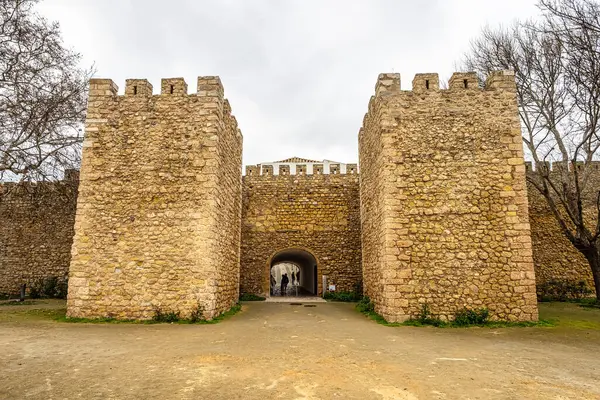 stock image Lagos, Portugal - Feb 22, 2024: The entrance arch of the Governors Castle, Castelo dos Governadores at Lagos, Algarve in Portugal.