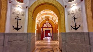 Fort Nossa Senhora da Graca ya da Fort Conde de Lippe Portekiz 'in Alentejo şehrinin kuzeyinde yer alır..