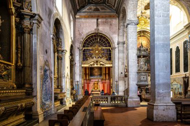 Setubal, Portekiz - 29 Şubat 2024: Igreja de Sao Juliao Kilisesi, Portekiz 'in Setubal şehrinde yer alan 18. yüzyıl kilisesidir.
