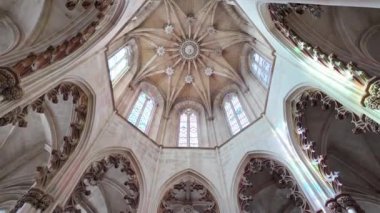 Batalha Manastırı Batalha, Portekiz sivil bucak bir Dominik manastır var. İlk olarak bilinen manastır of Saint Mary zafer.