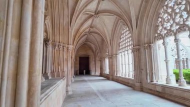 Batalha Manastırı Batalha, Portekiz sivil bucak bir Dominik manastır var. İlk olarak bilinen manastır of Saint Mary zafer.