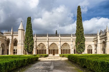 Batalha Manastırı Batalha, Portekiz sivil bucak bir Dominik manastır var. İlk olarak bilinen manastır of Saint Mary zafer.