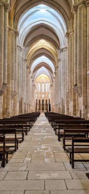Mosteiro de Santa Maria de Alcobaca, Portekiz 'in Alcobaca kentinde bulunan bir Orta Çağ Katolik Manastırı.