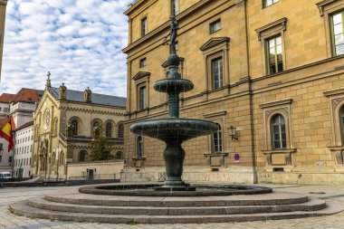 Fountain Kronprinz-Rupprecht-Brunnen Marstallplatz yakınlarında Avrupa 'da Münih, Almanya