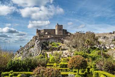 Alentejo 'daki Castelo de Marvao Tepesi' ndeki Marvao Kalesi ve Castelo, Avrupa 'daki Portekiz