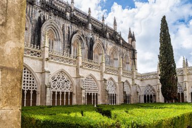 Batalha Manastırı Batalha, Portekiz sivil bucak bir Dominik manastır var. İlk olarak bilinen manastır of Saint Mary zafer.