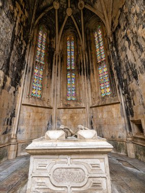 Batalha, Portekiz. Capelas Imperfeitas Manastırı, Batalha 'nın Bitmemiş Şapelleri, diğer adıyla Santa Maria da Vitoria Manastırı. Gotik ve Manueline tarzı