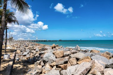 Brezilya 'da Fortaleza, Ceara' daki Iracema plajında İngiliz Köprüsü. Fortaleza şehrinin mimari ve tarihi mirası