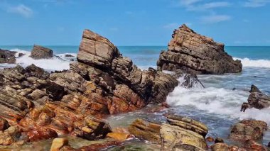 Brezilya 'nın Ceara Eyaleti' ndeki Jericoacoara 'dan Pedra Furada' ya kadar sahil ve plajlar boyunca yol..