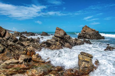 Brezilya 'nın Ceara Eyaleti' ndeki Jericoacoara 'dan Pedra Furada' ya kadar sahil ve plajlar boyunca yol..