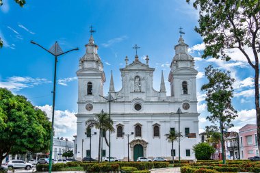 Belem Metropolitan Katedrali 'nin beyaz cephesi aynı zamanda Brezilya Belem' deki Se Katedrali olarak da bilinir.