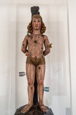 Evora, Portekiz - Nisan 01, 2025: Evora, Portekiz 'deki Nossa Senhora da Assuncao Katedrali' nin İçi. Unesco 'dan Dünya Mirası Şehri. Alentejo, Portekiz