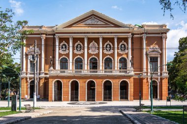 The Theatro da Paz, Barış Tiyatrosu Belem, Para, Brezilya. Amazon 'da kauçuğun altın çağı içinde neoklasik mimari çizgiler üzerine inşa edildi.