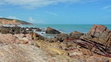 Brezilya 'nın Ceara Eyaleti' ndeki Jericoacoara 'dan Pedra Furada' ya kadar sahil ve plajlar boyunca yol..