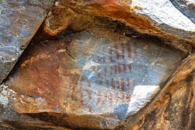 Junco Vadisi 'ndeki kaya resimleri, Arronches, Portekiz' deki Alentejo.