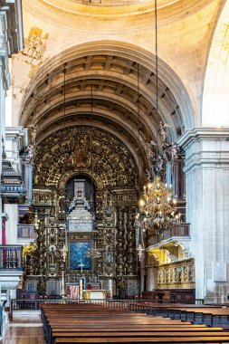 Coimbra, Portekiz - 14 Aralık 2025: Yeni Coimbra Katedrali, Se Nova de Coimbra in, Portekiz. 1543 'te şehirde kurulan Coimbra Cizvit Formasyon Evi' nin önceki bölümlerinde...