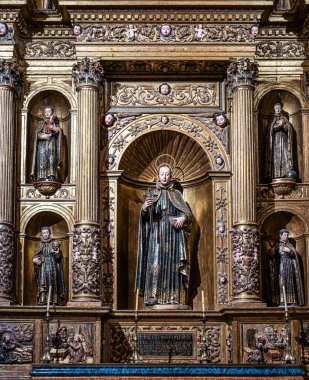 Coimbra, Portekiz - 14 Aralık 2025: Yeni Coimbra Katedrali, Se Nova de Coimbra in, Portekiz. 1543 'te şehirde kurulan Coimbra Cizvit Formasyon Evi' nin önceki bölümlerinde...