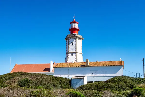 Cape Espichel Deniz Feneri (Portekizce: Farol do Cabo Espichel), Portekiz 'in Castelo bölgesinde bulunan deniz feneridir. 1790 'da yapılmış..