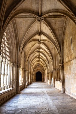 Batalha, Portekiz - Mar 07, 2025: Batalha Manastırı Portekiz 'in Batalha kentindeki bir Dominik manastırıdır. Başlangıçta Aziz Mary Manastırı olarak bilinirdi..