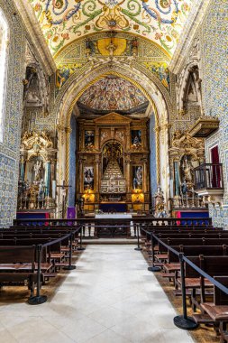 Coimbra, Portekiz - 14 Aralık 2025: Coimbra Üniversitesi Şapeli veya Sao Miguel Şapeli Portekiz 'deki Coimbra Üniversitesi' nin bir şapelidir.