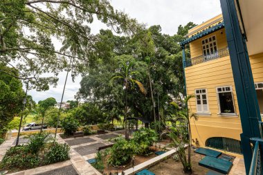 Manaus, Amazon, Brezilya 'daki Palacio Rio Negro. 1910 'da Alman lastik satıcısı Waldemar Scholz tarafından ikamet yeri olarak inşa edilmiş.