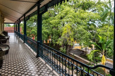 Manaus, Amazon, Brezilya 'daki Palacio Rio Negro. 1910 'da Alman lastik satıcısı Waldemar Scholz tarafından ikamet yeri olarak inşa edilmiş.