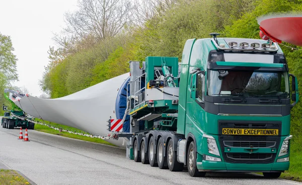 Hamburg Germany May 2023 Heavy Transport Rotor Blades Wind Turbine — Stock Photo, Image