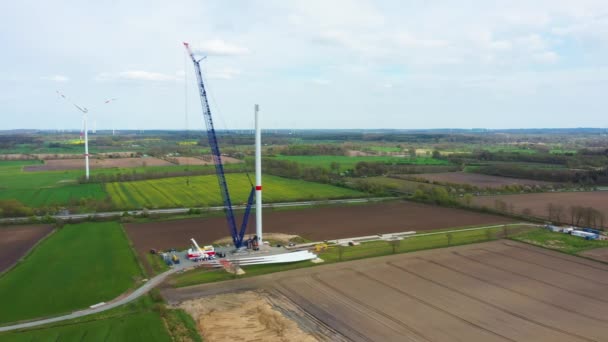 Hamburg Germany May 2023 Erection Wind Turbine Company Vestas Blue — Stock Video