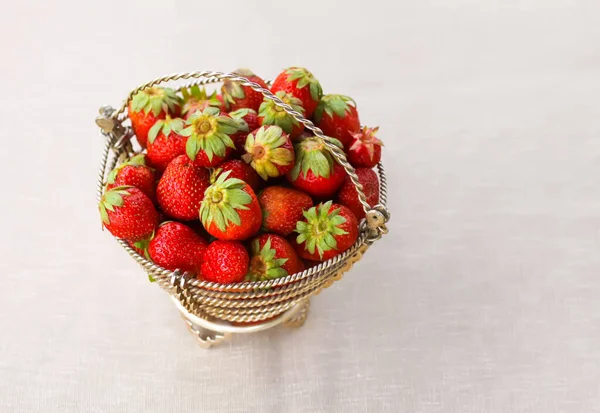 Ripe Red Strawberry Metal Basket — Stock Photo, Image