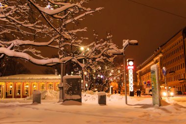 Letonya, Old Riga 'da mimarlık. Noel 'den önce bir kış sezonunda.