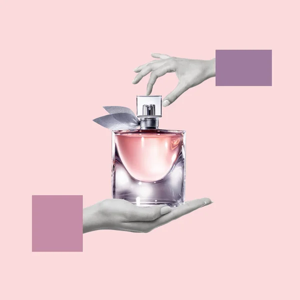 Sztuka Współczesna Kolaż Ludzkiej Dłoni Trzymającej Kobiece Perfumy Piękna Butelka — Zdjęcie stockowe