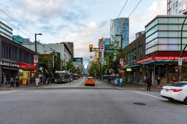 Vancouver Canadá Junio 2022 Tarde Ocupada Una Las Calles Más — Foto de Stock