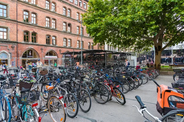 Múnich Alemania Agosto 2019 Aparcamiento Para Bicicletas Parte Histórica Ciudad — Foto de Stock