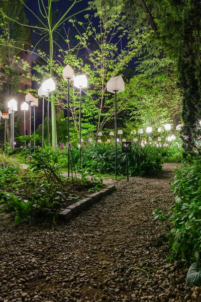 Milan Italy 2018 설치는 주간에 브라라 식물원을 도시로 바꾸어 놓는다 — 스톡 사진