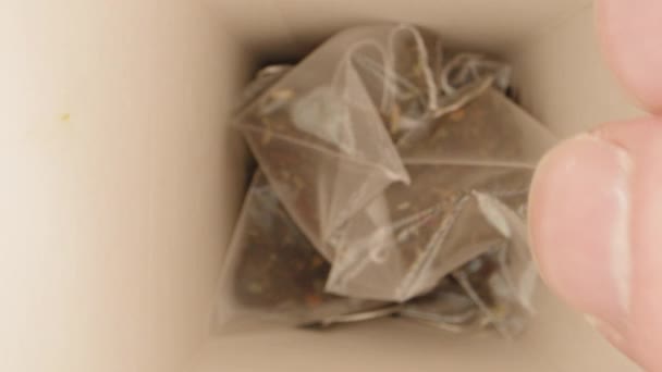 Take Tea Bag Out Box Dolly Slider Extreme Close Laowa — Stok video