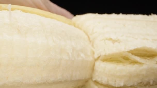バナナの皮をむいた ドリースライダー極端なクローズアップ ラオワプローブ — ストック動画