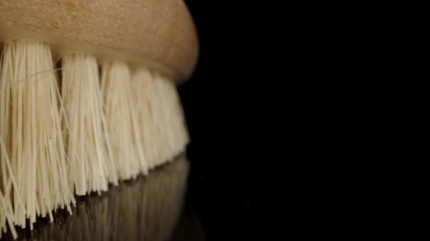 Wooden Shower Brush Dolly Slider Extreme Close Laowa Probe — 图库视频影像