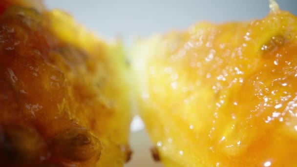 かわいい洋ナシサボテンの果実 ドリースライダー極端なクローズアップ — ストック動画