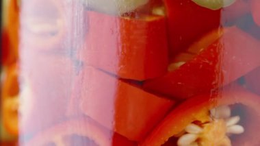 Kavanozda kırmızı biber, döner, süper yakın plan..