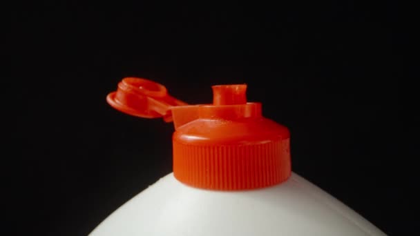 Bulaşık Deterjanı Şişedeki Jeli Sıkıştır — Stok video
