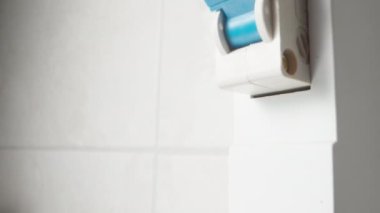 Mavi şalteri kapatarak. Dolly kaydırıcı aşırı yakın çekim.