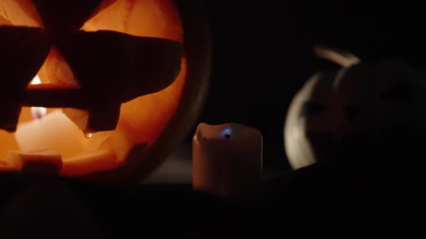 Halloweenpumpor Jag Blåser Ljuset Närbild Natt — Stockvideo
