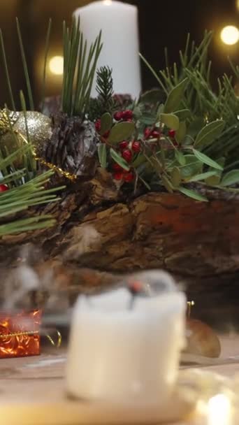Függőleges Videó Dekorációk Karácsonyfa Játékok Elfújom Gyertyát Közelebb Megyek Egy — Stock videók