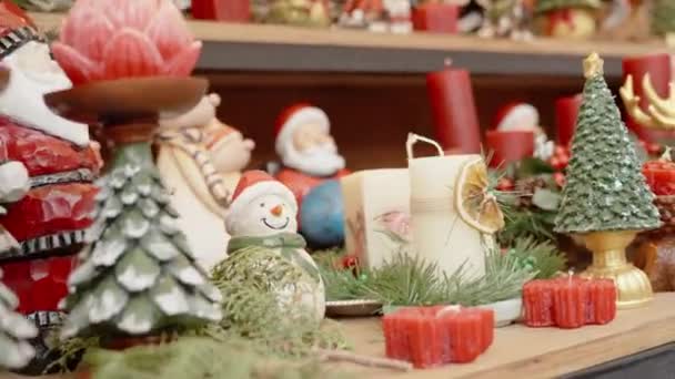 Χριστουγεννιάτικη Αγορά Χειροποίητα Διακοσμητικά Σπιτιού Και Στολίδια — Αρχείο Βίντεο