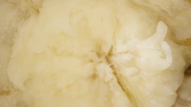 Skórka Banana Mały Kęs Środku Dolly Suwak Ekstremalne Zbliżenie — Wideo stockowe