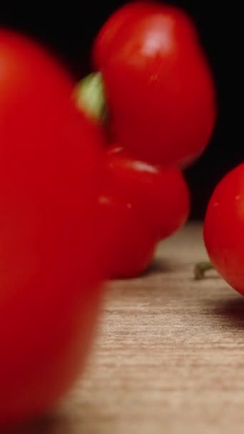 Vertikální Video Mokré Mikro Červené Chilli Papričky Odrůdy Star Turkey — Stock video