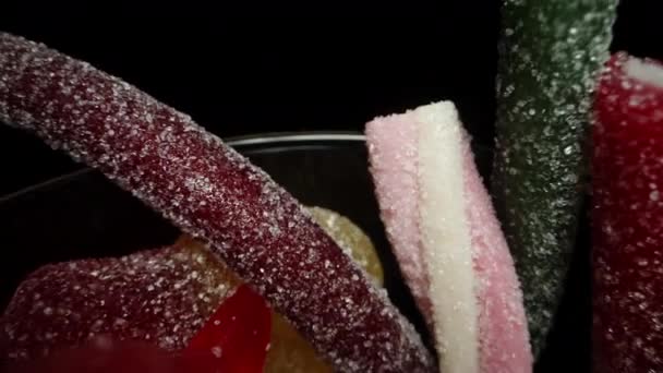 사탕의 유리에서 설탕으로 분홍색 스틱을 Dolly 슬라이더 극단적인 — 비디오
